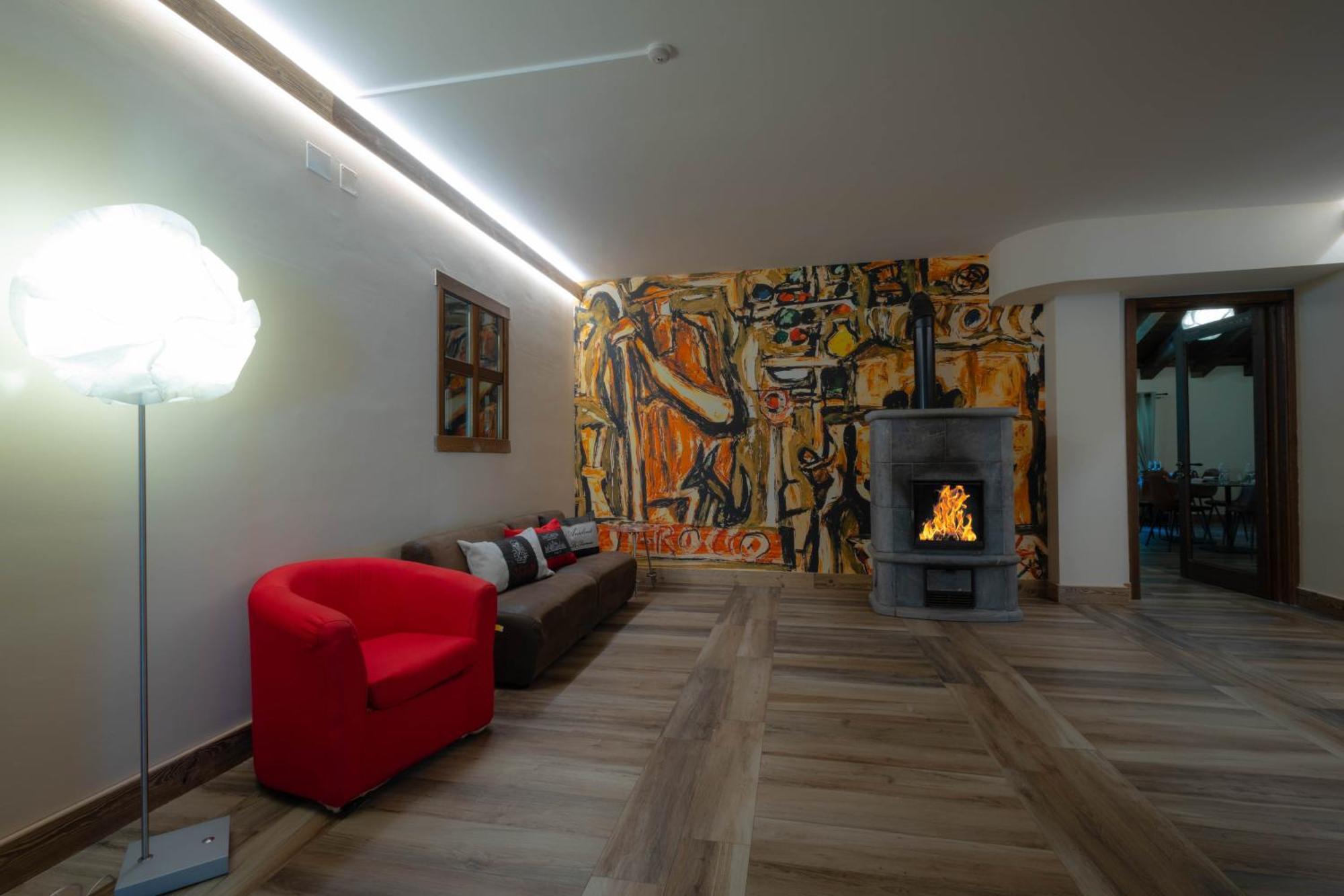 Alpine Forest Hotel تشامبولوك المظهر الخارجي الصورة