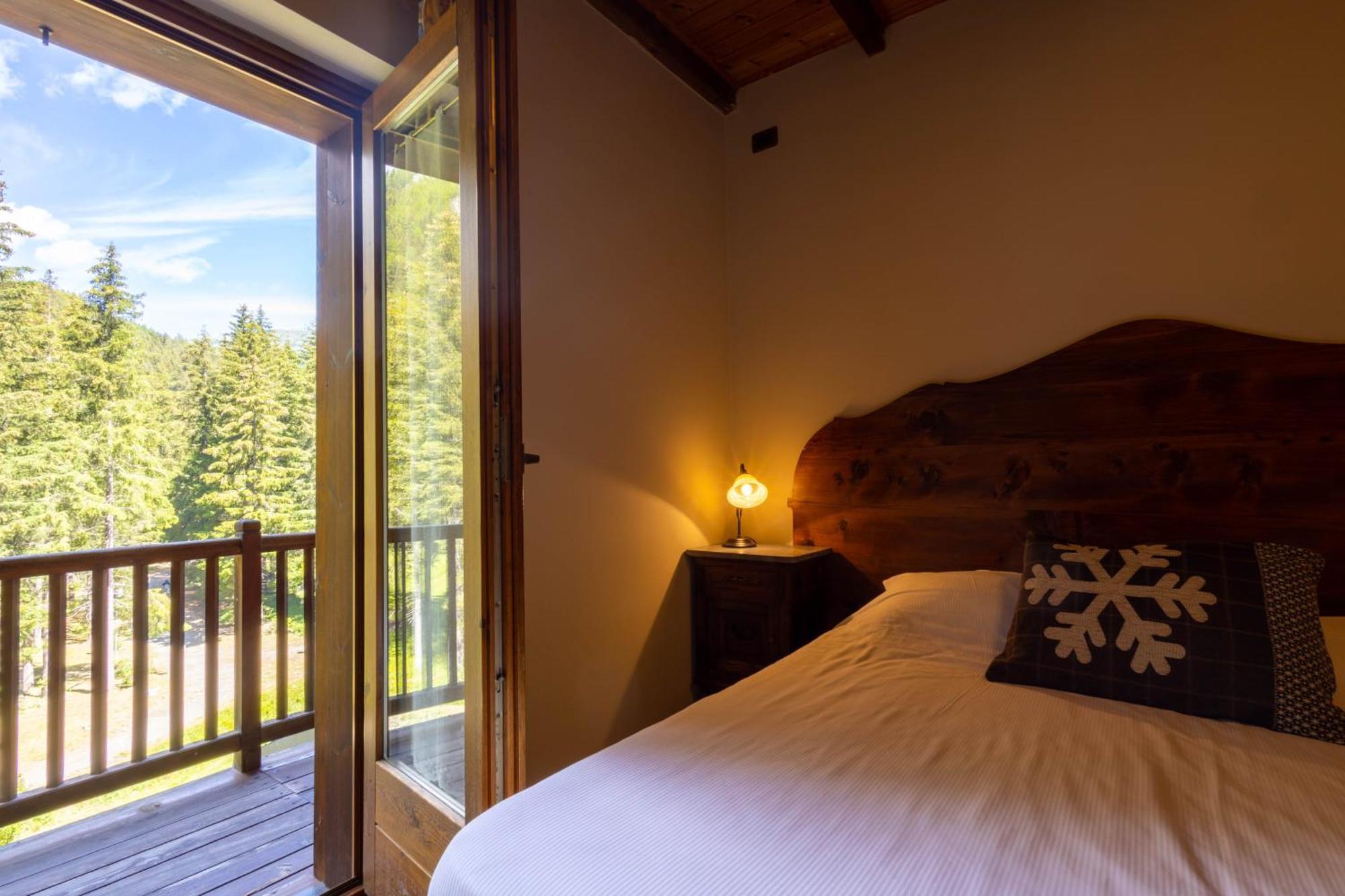 Alpine Forest Hotel تشامبولوك المظهر الخارجي الصورة
